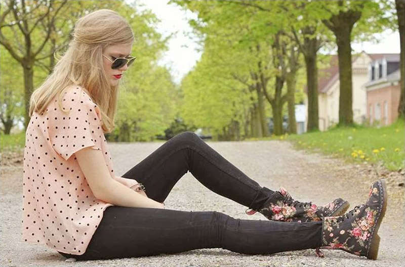 Dr.-Martens-Floral-Boots