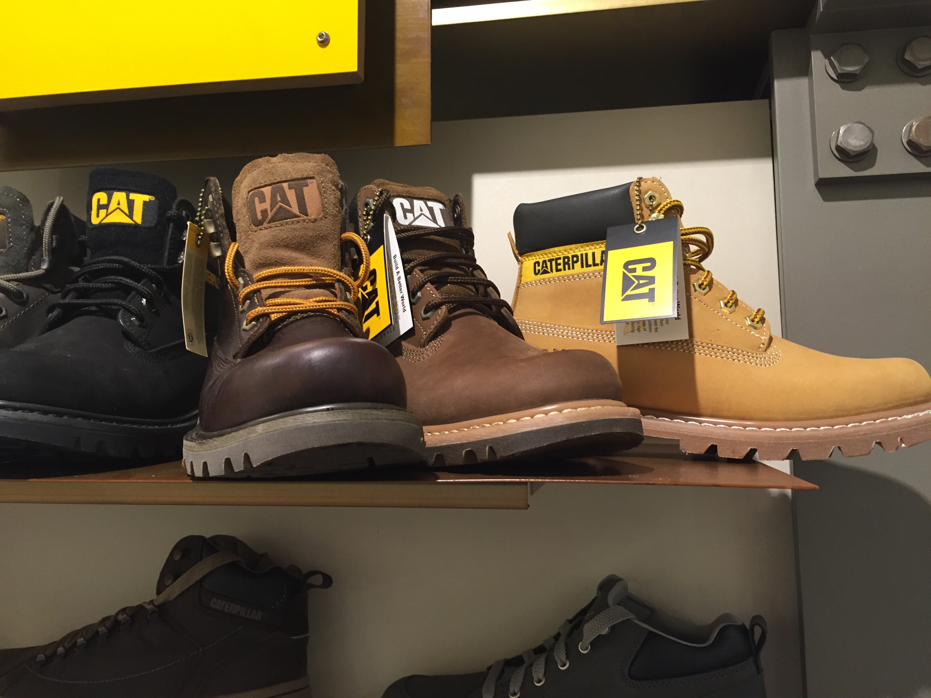 Caterpillar o Timberland?