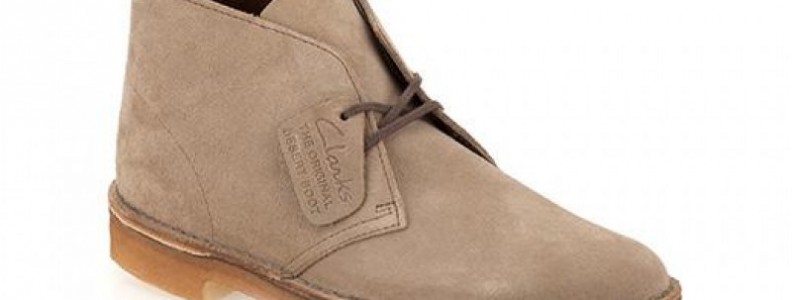 Avvoltolare l’orlo dei pantaloni? Sì, si può ma solo con Clarks! Avvoltolare l’orlo dei pantaloni? Sì, si può ma solo con Clarks!