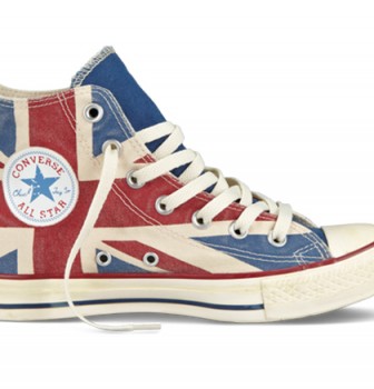 Converse e borchie, una coppia invincibile!