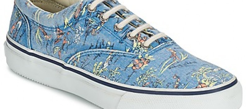 Sperry top-sider e tre uomini