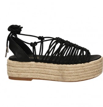 Zeppe & platform shoes: le migliori amiche delle donne a prezzi shock!